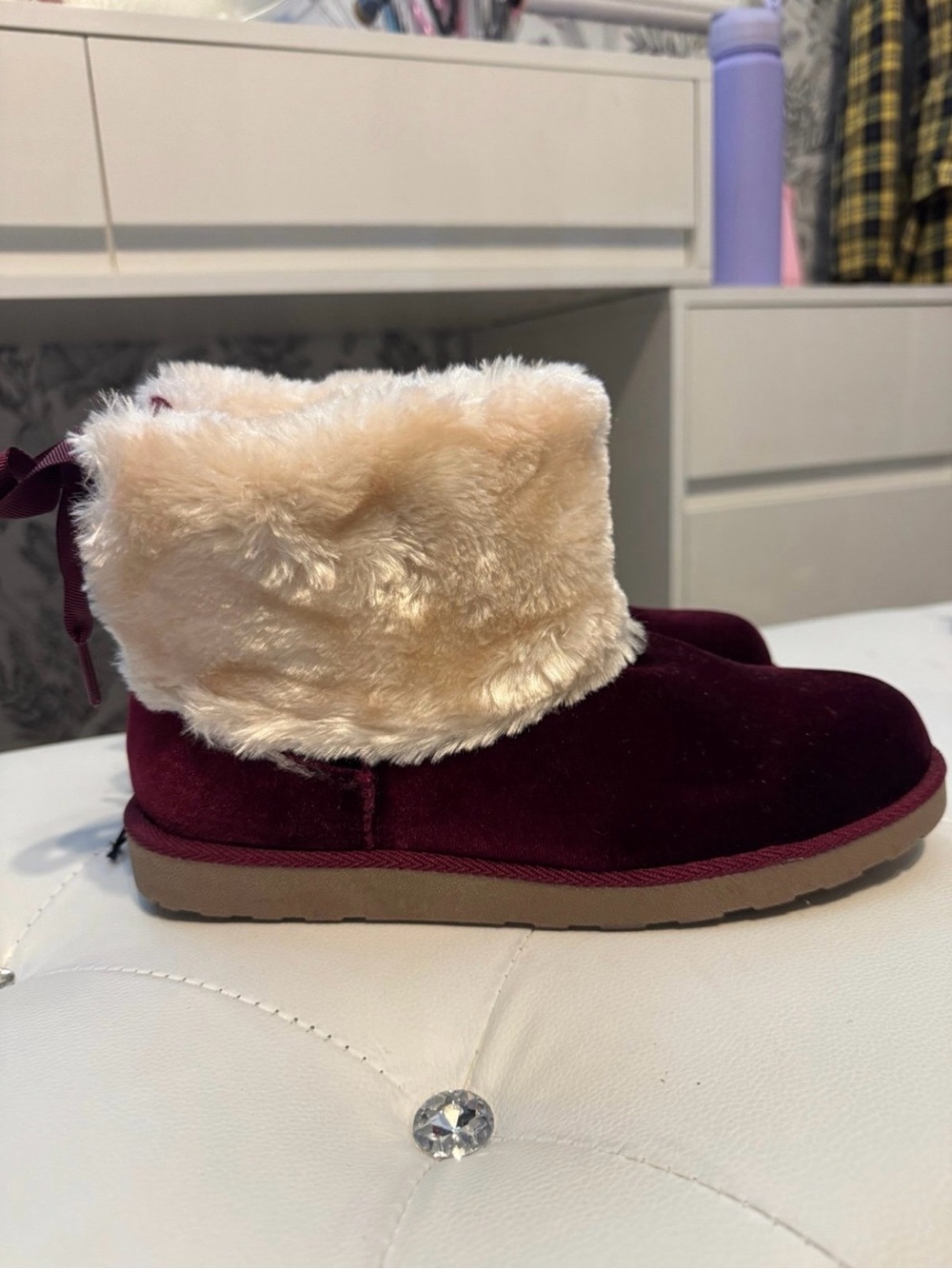Arizona Jean Company Burgundy Winter Boots with Cream Faux Fur Cuff